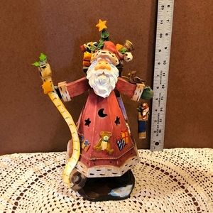 Roman's Inc 2003 Woodworks Santa music box